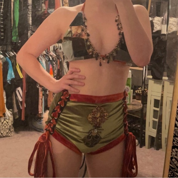 SOLD - Picture 4 of 9